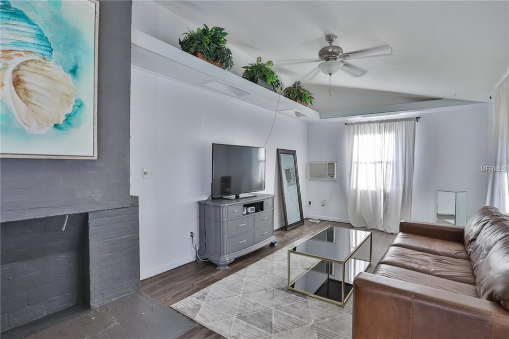 1405 10TH STREET S, SAFETY HARBOR, Florida 34695, 3 Bedrooms Bedrooms, 3 Rooms Rooms,1 BathroomBathrooms,Residential,For sale,10TH,U7846294