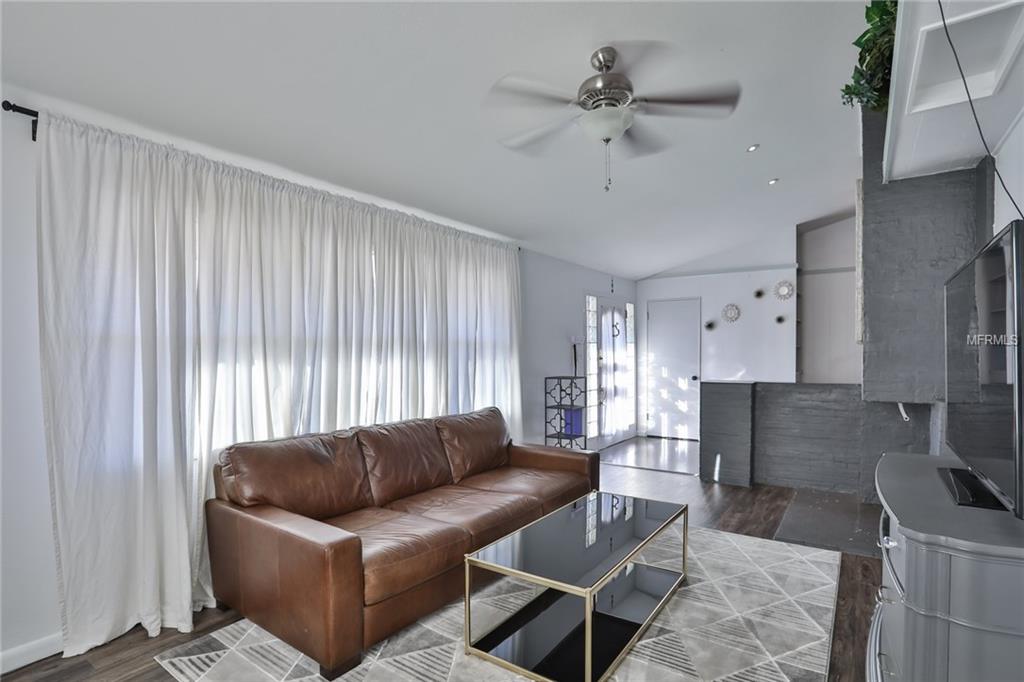 1405 10TH STREET S, SAFETY HARBOR, Florida 34695, 3 Bedrooms Bedrooms, 3 Rooms Rooms,1 BathroomBathrooms,Residential,For sale,10TH,U7846294