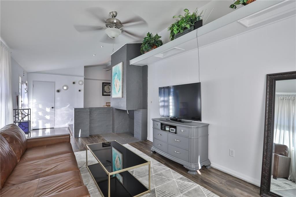 1405 10TH STREET S, SAFETY HARBOR, Florida 34695, 3 Bedrooms Bedrooms, 3 Rooms Rooms,1 BathroomBathrooms,Residential,For sale,10TH,U7846294