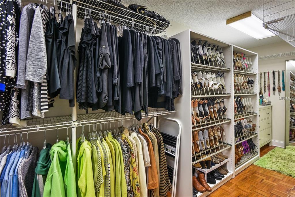 25140 TRADEWINDS DRIVE, LAND O LAKES, Florida 34639, 4 Bedrooms Bedrooms, 10 Rooms Rooms,3 BathroomsBathrooms,Residential,For sale,TRADEWINDS,V4722815