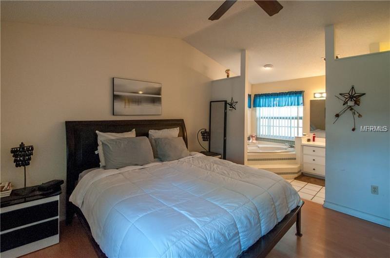 1140 WEXFORD LEAS BOULEVARD, PALM HARBOR, Florida 34683, 4 Bedrooms Bedrooms, 4 Rooms Rooms,2 BathroomsBathrooms,Residential,For sale,WEXFORD LEAS,U7847063