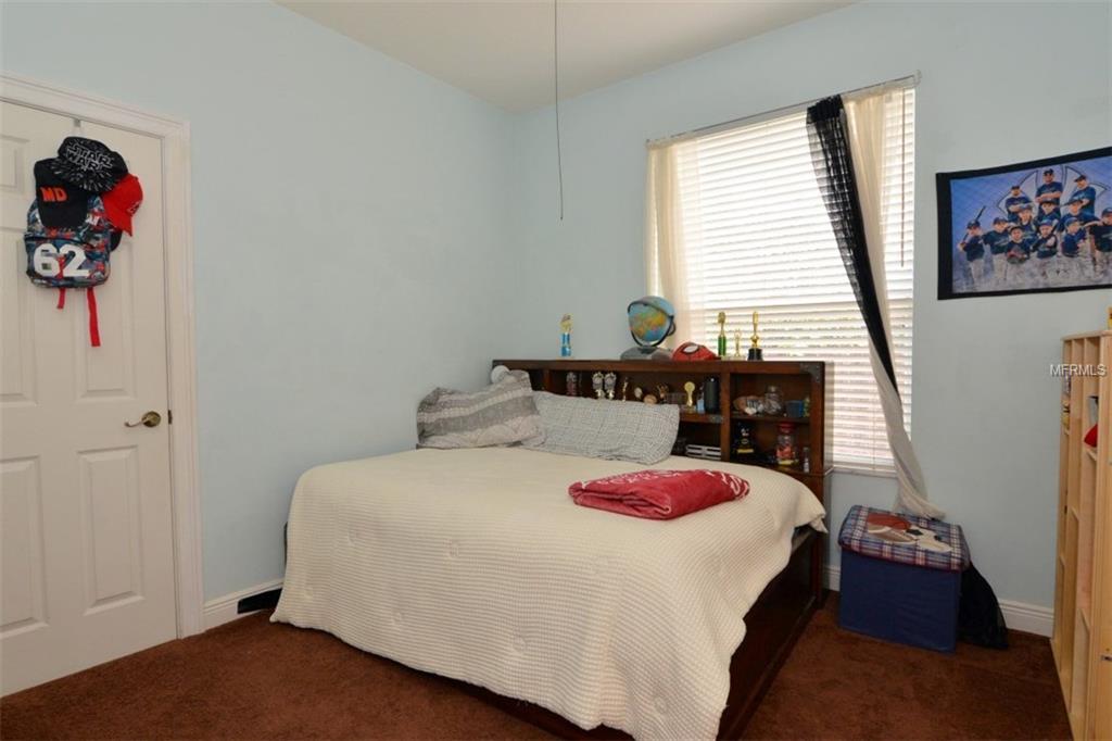 525 FOX HUNT CIRCLE, LONGWOOD, Florida 32750, 5 Bedrooms Bedrooms, 11 Rooms Rooms,3 BathroomsBathrooms,Residential,For sale,FOX HUNT,O5561308