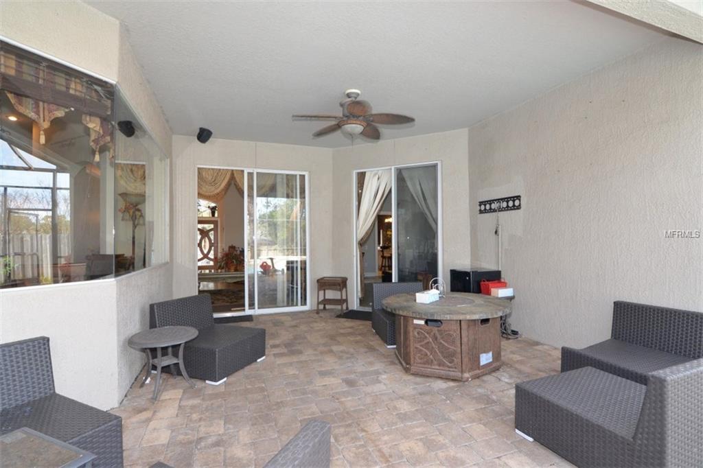 525 FOX HUNT CIRCLE, LONGWOOD, Florida 32750, 5 Bedrooms Bedrooms, 11 Rooms Rooms,3 BathroomsBathrooms,Residential,For sale,FOX HUNT,O5561308