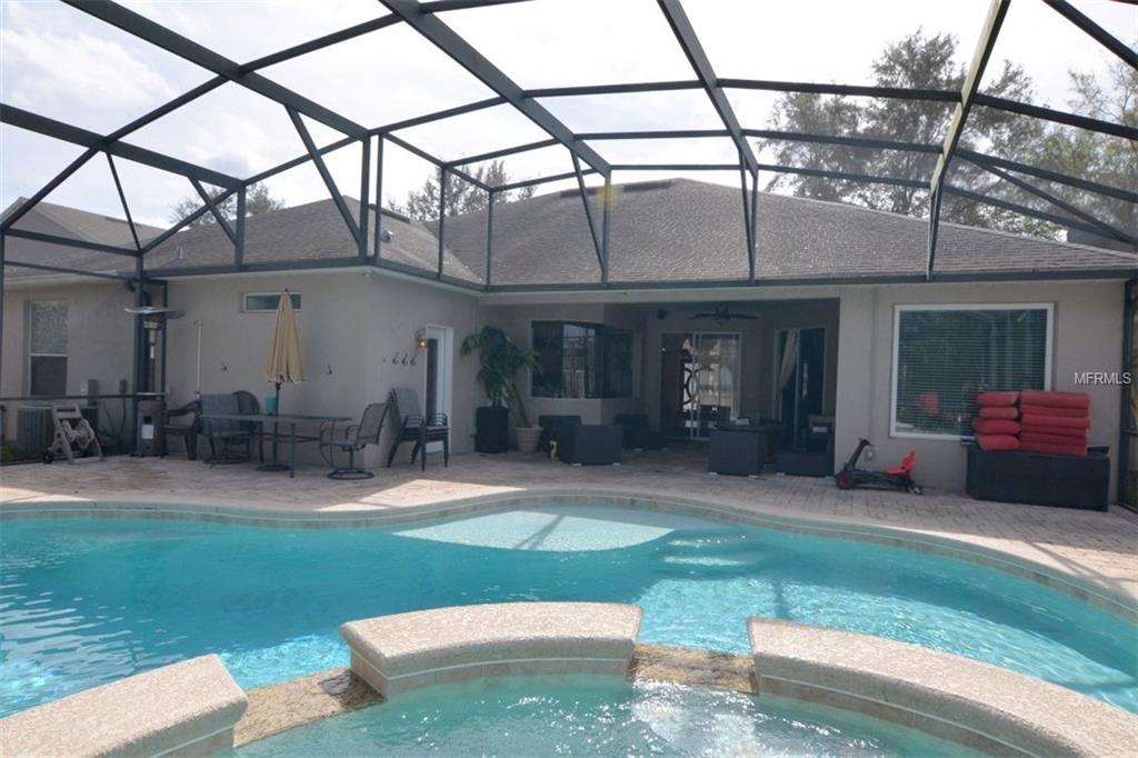 525 FOX HUNT CIRCLE, LONGWOOD, Florida 32750, 5 Bedrooms Bedrooms, 11 Rooms Rooms,3 BathroomsBathrooms,Residential,For sale,FOX HUNT,O5561308