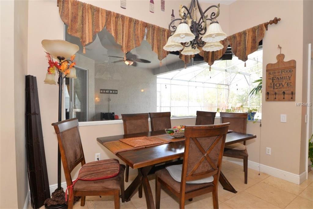 525 FOX HUNT CIRCLE, LONGWOOD, Florida 32750, 5 Bedrooms Bedrooms, 11 Rooms Rooms,3 BathroomsBathrooms,Residential,For sale,FOX HUNT,O5561308