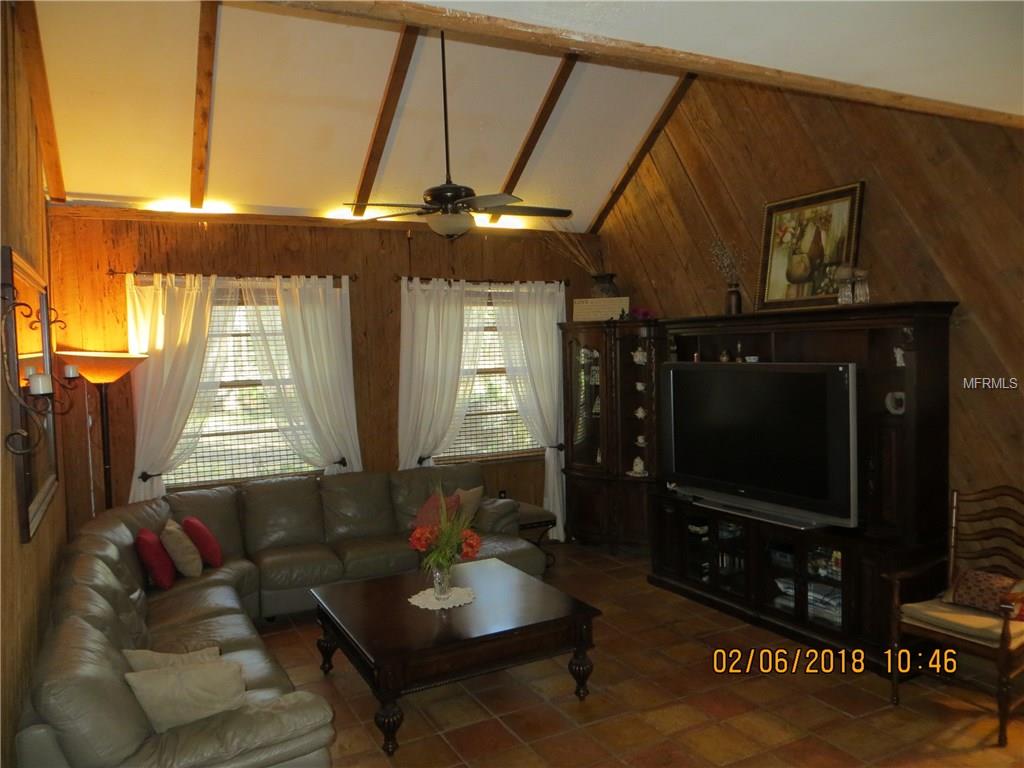 5120 SHADY OAK DRIVE N, LAKELAND, Florida 33810, 4 Bedrooms Bedrooms, 9 Rooms Rooms,2 BathroomsBathrooms,Residential,For sale,SHADY OAK,L4725501