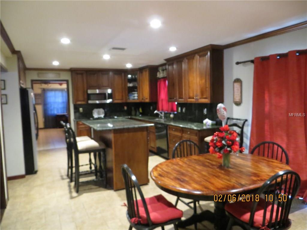 5120 SHADY OAK DRIVE N, LAKELAND, Florida 33810, 4 Bedrooms Bedrooms, 9 Rooms Rooms,2 BathroomsBathrooms,Residential,For sale,SHADY OAK,L4725501