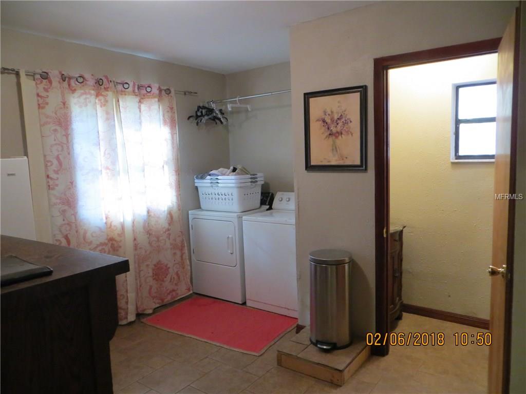 5120 SHADY OAK DRIVE N, LAKELAND, Florida 33810, 4 Bedrooms Bedrooms, 9 Rooms Rooms,2 BathroomsBathrooms,Residential,For sale,SHADY OAK,L4725501