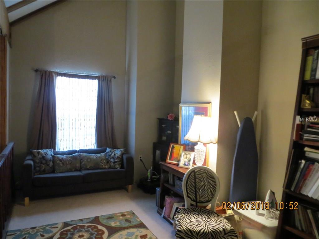 5120 SHADY OAK DRIVE N, LAKELAND, Florida 33810, 4 Bedrooms Bedrooms, 9 Rooms Rooms,2 BathroomsBathrooms,Residential,For sale,SHADY OAK,L4725501