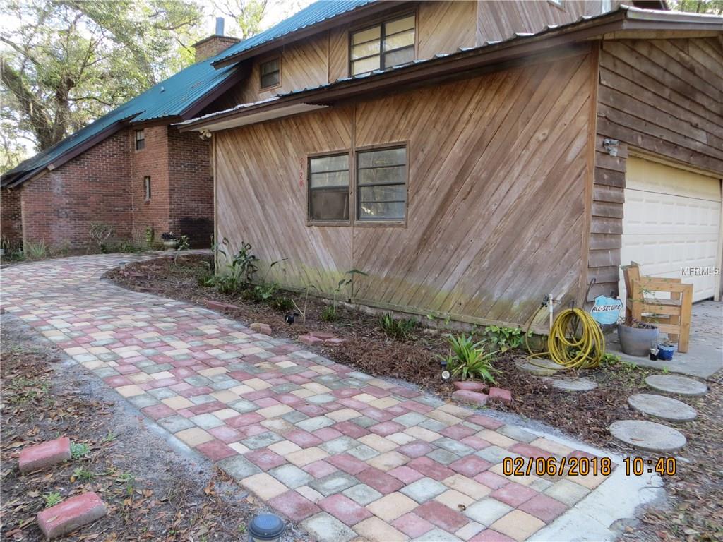 5120 SHADY OAK DRIVE N, LAKELAND, Florida 33810, 4 Bedrooms Bedrooms, 9 Rooms Rooms,2 BathroomsBathrooms,Residential,For sale,SHADY OAK,L4725501