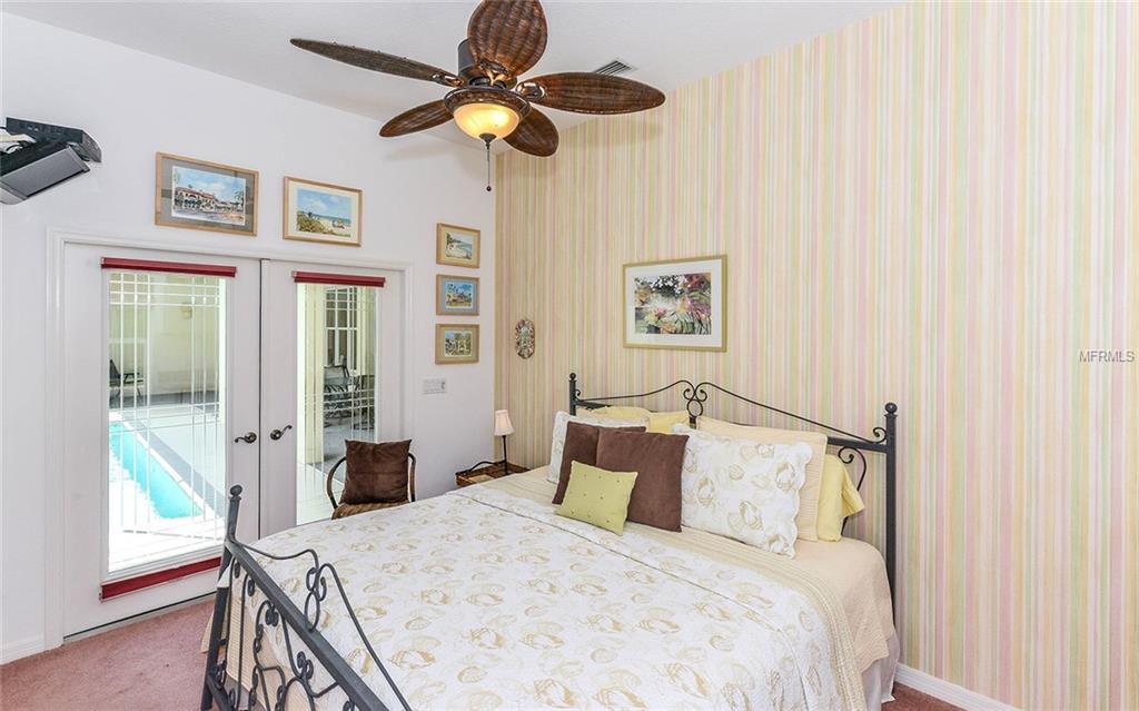 674 SILK OAK DRIVE, VENICE, Florida 34293, 3 Bedrooms Bedrooms, 8 Rooms Rooms,3 BathroomsBathrooms,Residential,For sale,SILK OAK,N5914165