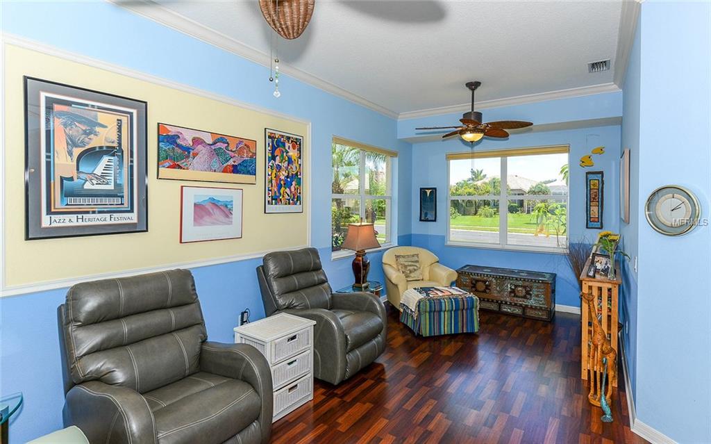 674 SILK OAK DRIVE, VENICE, Florida 34293, 3 Bedrooms Bedrooms, 8 Rooms Rooms,3 BathroomsBathrooms,Residential,For sale,SILK OAK,N5914165