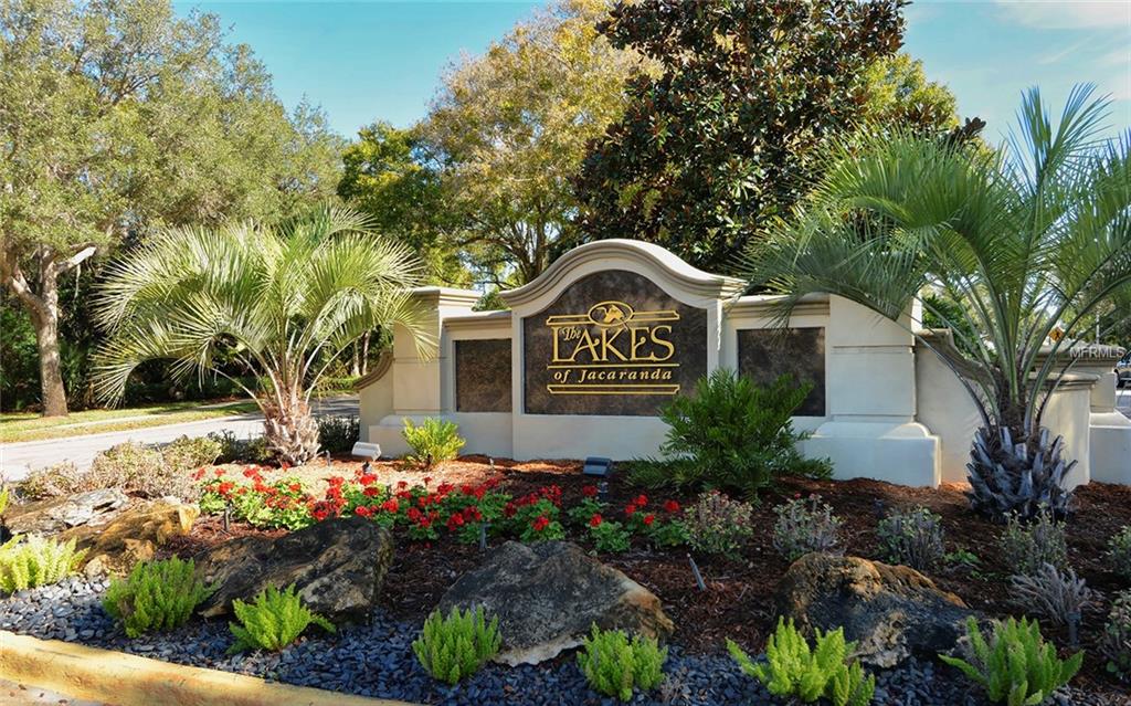 674 SILK OAK DRIVE, VENICE, Florida 34293, 3 Bedrooms Bedrooms, 8 Rooms Rooms,3 BathroomsBathrooms,Residential,For sale,SILK OAK,N5914165