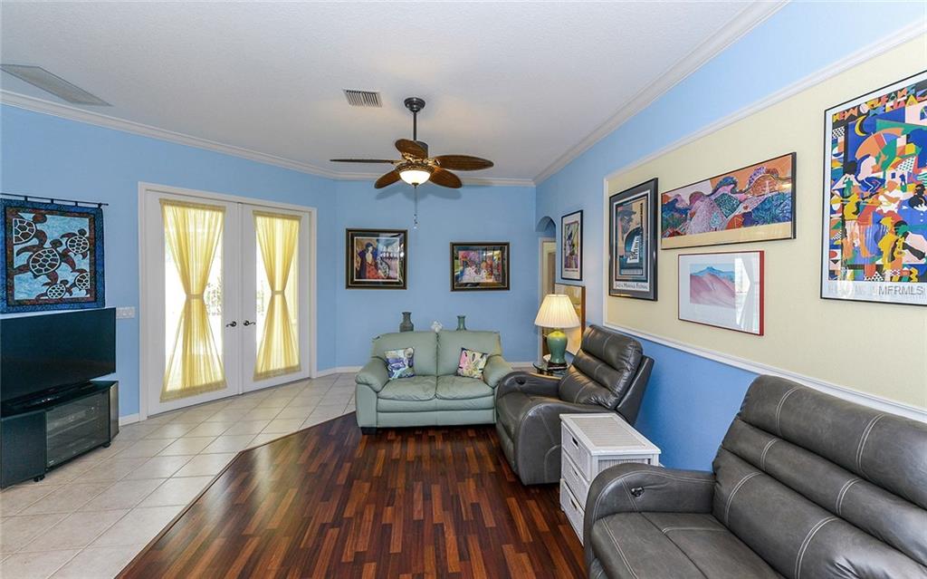 674 SILK OAK DRIVE, VENICE, Florida 34293, 3 Bedrooms Bedrooms, 8 Rooms Rooms,3 BathroomsBathrooms,Residential,For sale,SILK OAK,N5914165