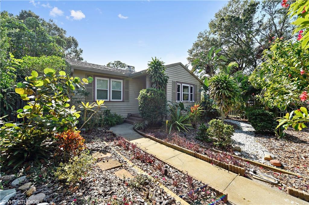 2536 DARTMOUTH AVENUE N, ST PETERSBURG, Florida 33713, 2 Bedrooms Bedrooms, 3 Rooms Rooms,2 BathroomsBathrooms,Residential,For sale,DARTMOUTH,U7838400