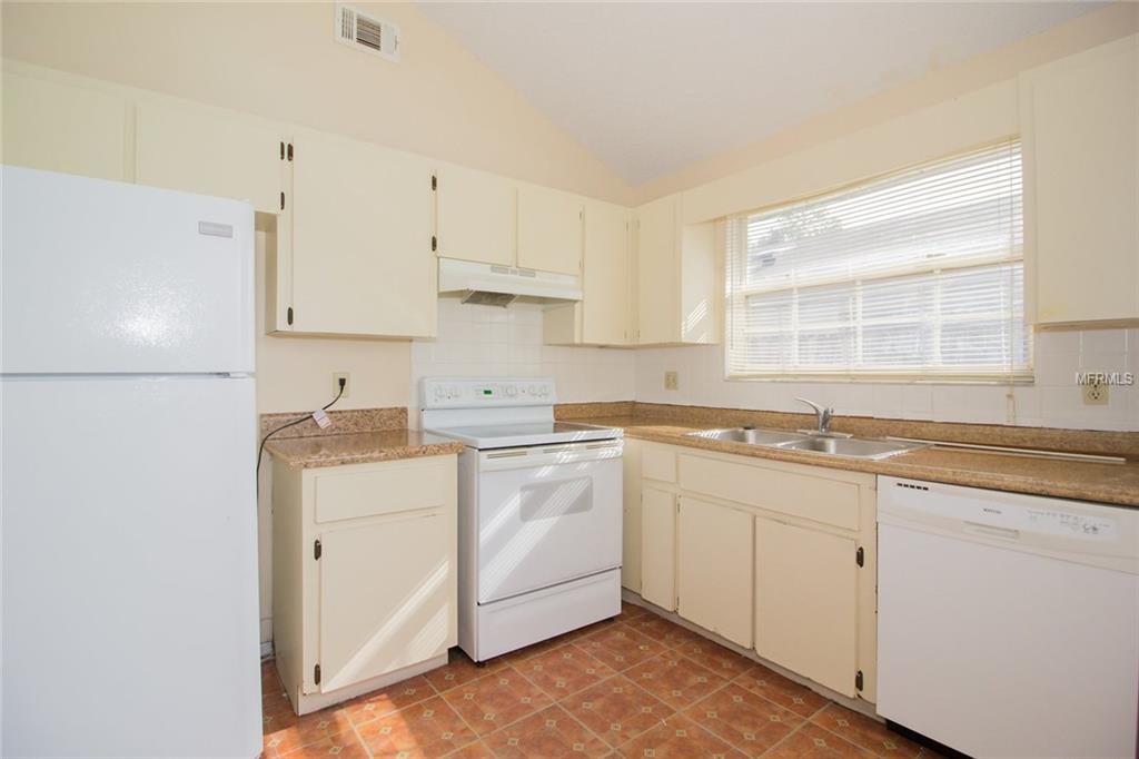 3611 SPRING LAND DRIVE, ORLANDO, Florida 32818, 3 Bedrooms Bedrooms, 4 Rooms Rooms,2 BathroomsBathrooms,Residential,For sale,SPRING LAND,O5552927