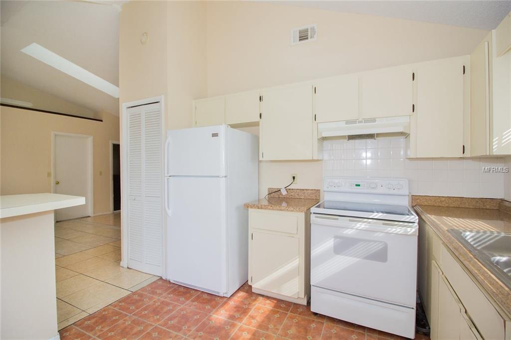 3611 SPRING LAND DRIVE, ORLANDO, Florida 32818, 3 Bedrooms Bedrooms, 4 Rooms Rooms,2 BathroomsBathrooms,Residential,For sale,SPRING LAND,O5552927