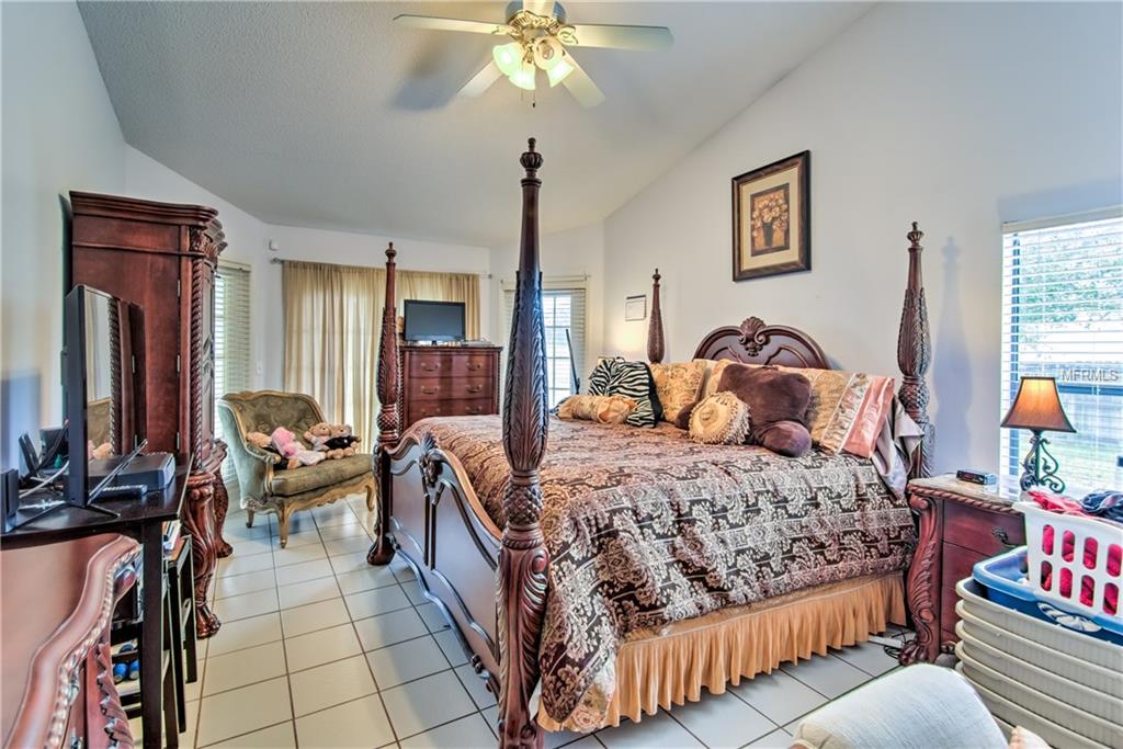 11216 MCMULLEN ROAD, RIVERVIEW, Florida 33569, 6 Bedrooms Bedrooms, 11 Rooms Rooms,3 BathroomsBathrooms,Residential,For sale,MCMULLEN,T2923449