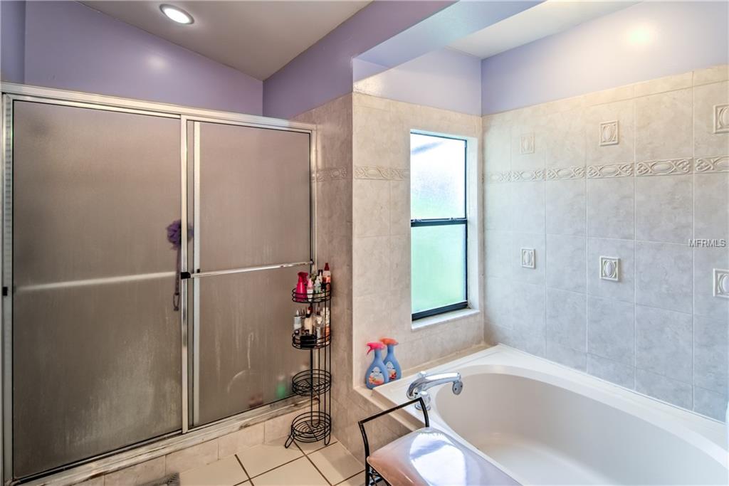 11216 MCMULLEN ROAD, RIVERVIEW, Florida 33569, 6 Bedrooms Bedrooms, 11 Rooms Rooms,3 BathroomsBathrooms,Residential,For sale,MCMULLEN,T2923449