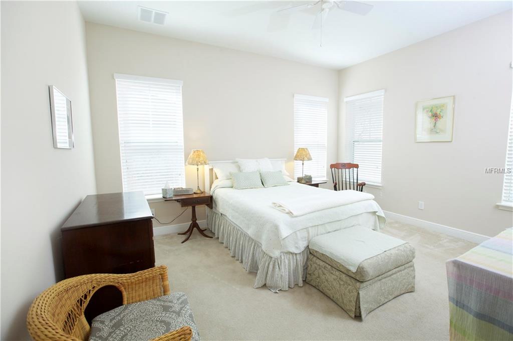 9028 YONATH STREET, ORLANDO, Florida 32827, 3 Bedrooms Bedrooms, 8 Rooms Rooms,3 BathroomsBathrooms,Residential,For sale,YONATH,O5561309