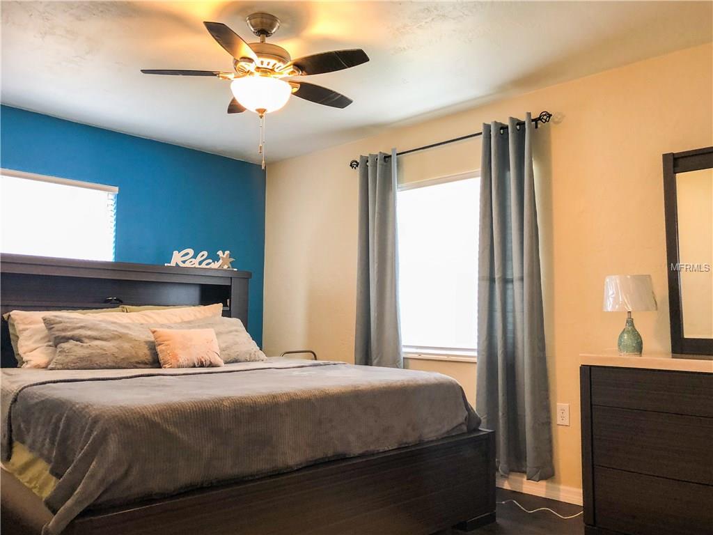 10808 115TH AVENUE, LARGO, Florida 33778, 3 Bedrooms Bedrooms, 3 Rooms Rooms,2 BathroomsBathrooms,Residential,For sale,115TH,U7847431