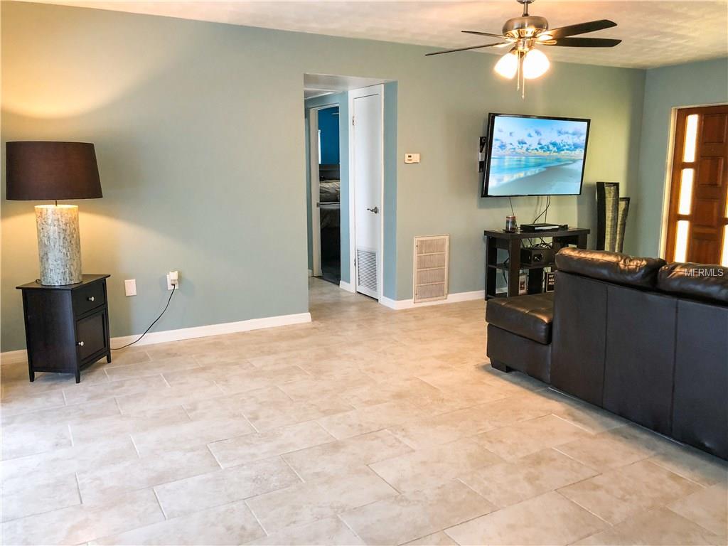 10808 115TH AVENUE, LARGO, Florida 33778, 3 Bedrooms Bedrooms, 3 Rooms Rooms,2 BathroomsBathrooms,Residential,For sale,115TH,U7847431