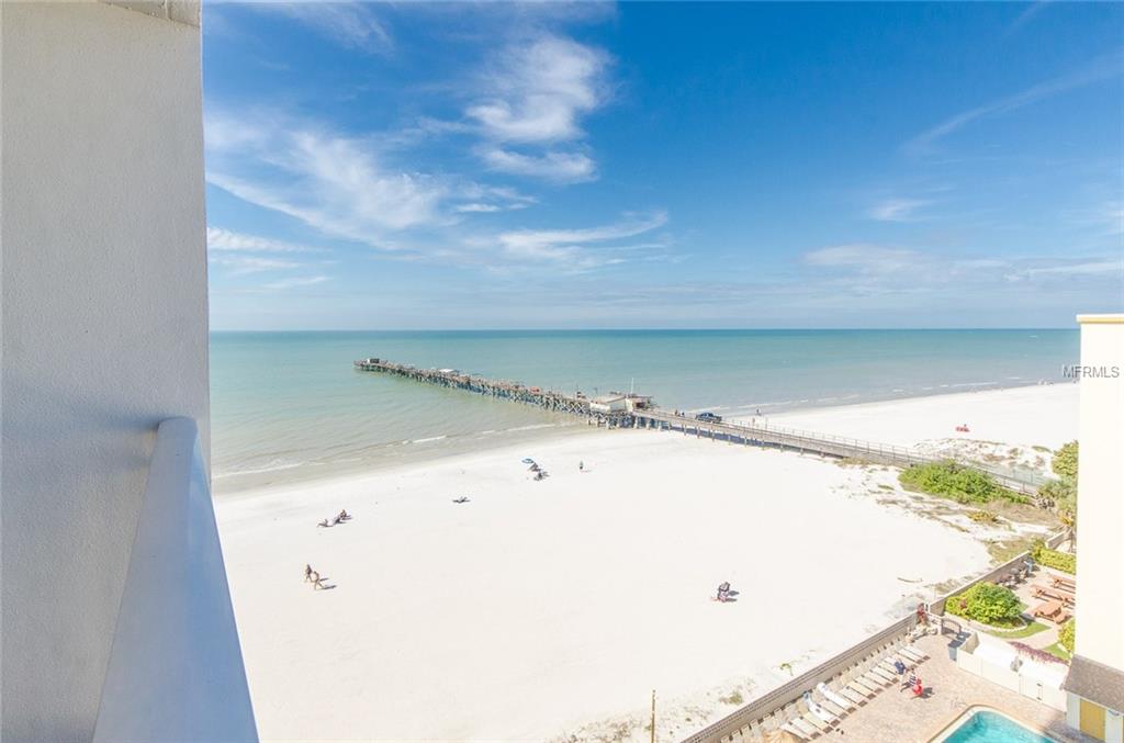 17408 GULF BOULEVARD, REDINGTON SHORES, Florida 33708, 2 Bedrooms Bedrooms, 5 Rooms Rooms,2 BathroomsBathrooms,Residential,For sale,GULF,U7847644