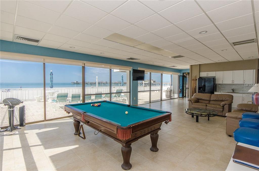 17408 GULF BOULEVARD, REDINGTON SHORES, Florida 33708, 2 Bedrooms Bedrooms, 5 Rooms Rooms,2 BathroomsBathrooms,Residential,For sale,GULF,U7847644