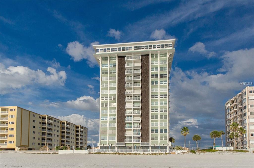 17408 GULF BOULEVARD, REDINGTON SHORES, Florida 33708, 2 Bedrooms Bedrooms, 5 Rooms Rooms,2 BathroomsBathrooms,Residential,For sale,GULF,U7847644