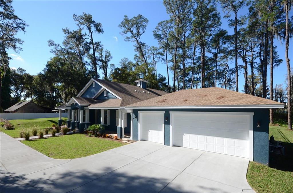 8103 N MOBLEY ROAD, ODESSA, Florida 33556, 4 Bedrooms Bedrooms, 6 Rooms Rooms,2 BathroomsBathrooms,Residential,For sale,MOBLEY,W7631862