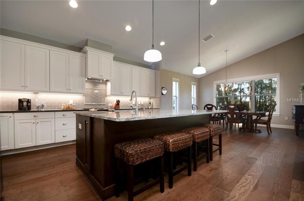 8103 N MOBLEY ROAD, ODESSA, Florida 33556, 4 Bedrooms Bedrooms, 6 Rooms Rooms,2 BathroomsBathrooms,Residential,For sale,MOBLEY,W7631862
