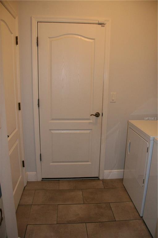 5060 NEWPORT NEWS CIRCLE, BRADENTON, Florida 34211, 2 Bedrooms Bedrooms, 3 Rooms Rooms,2 BathroomsBathrooms,Residential,For sale,NEWPORT NEWS,U7842058