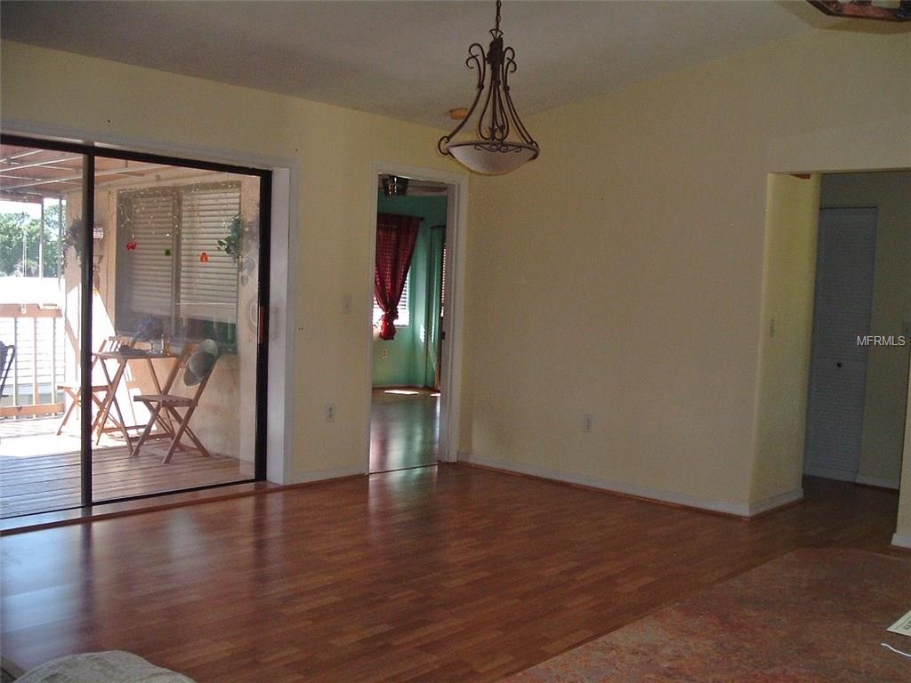 819 SORRENTO PLACE, NOKOMIS, Florida 34275, 2 Bedrooms Bedrooms, 5 Rooms Rooms,2 BathroomsBathrooms,Residential,For sale,SORRENTO,N5916224