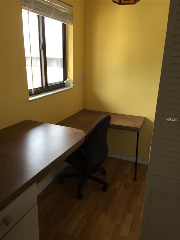 819 SORRENTO PLACE, NOKOMIS, Florida 34275, 2 Bedrooms Bedrooms, 5 Rooms Rooms,2 BathroomsBathrooms,Residential,For sale,SORRENTO,N5916224