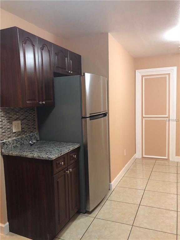 2600 W COLUMBUS DRIVE, TAMPA, Florida 33607, 2 Bedrooms Bedrooms, 3 Rooms Rooms,2 BathroomsBathrooms,Residential,For sale,COLUMBUS,T2928625