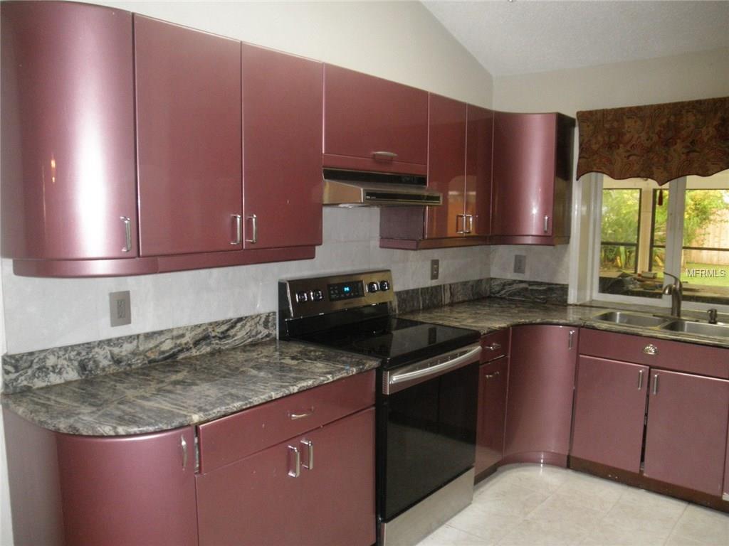 3210 SILKWOOD LOOP, LAND O LAKES, Florida 34639, 3 Bedrooms Bedrooms, 7 Rooms Rooms,2 BathroomsBathrooms,Residential,For sale,SILKWOOD,T2910729