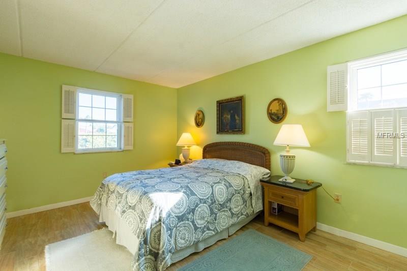 2500 GULF BOULEVARD, BELLEAIR BEACH, Florida 33786, 2 Bedrooms Bedrooms, 5 Rooms Rooms,2 BathroomsBathrooms,Residential,For sale,GULF,U7841006