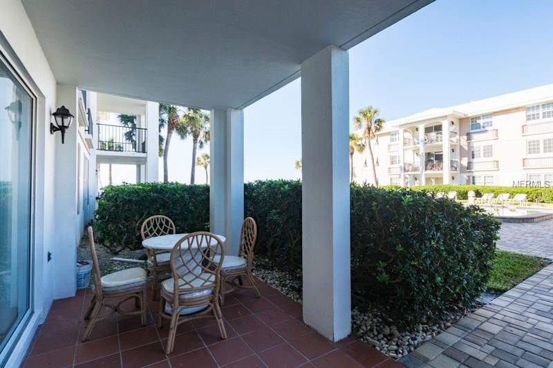 2500 GULF BOULEVARD, BELLEAIR BEACH, Florida 33786, 2 Bedrooms Bedrooms, 5 Rooms Rooms,2 BathroomsBathrooms,Residential,For sale,GULF,U7841006