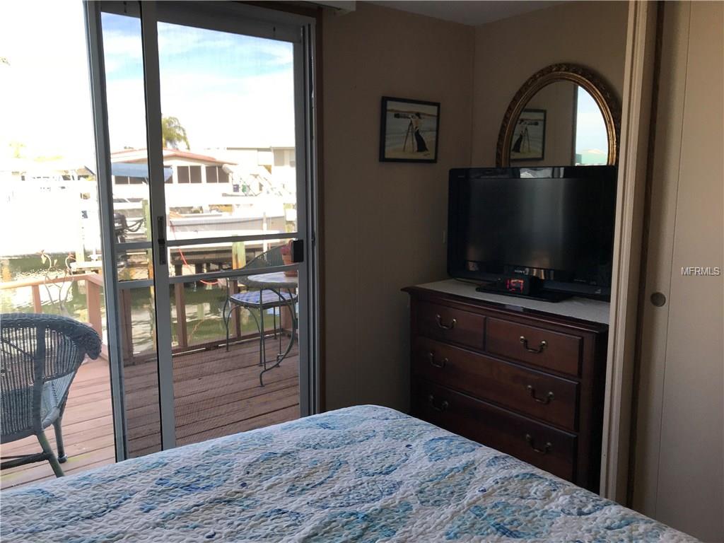 290 NASSAU DRIVE, PALMETTO, Florida 34221, 3 Bedrooms Bedrooms, 6 Rooms Rooms,2 BathroomsBathrooms,Residential,For sale,NASSAU,A4208047