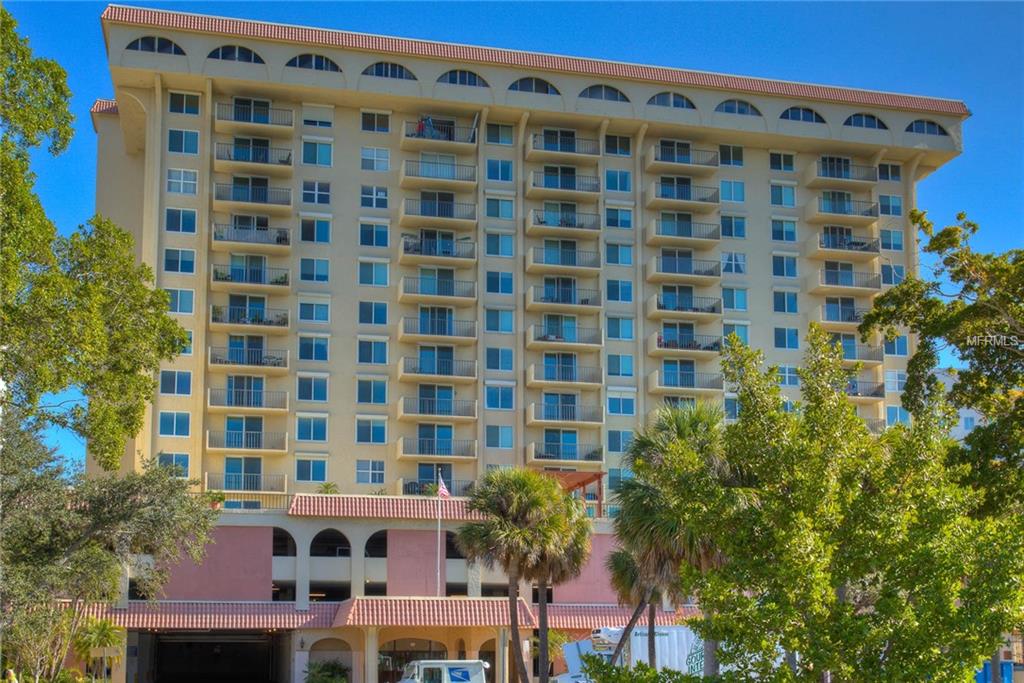 101 S GULFSTREAM AVENUE, SARASOTA, Florida 34236, 2 Bedrooms Bedrooms, 5 Rooms Rooms,2 BathroomsBathrooms,Residential,For sale,GULFSTREAM,A4208425