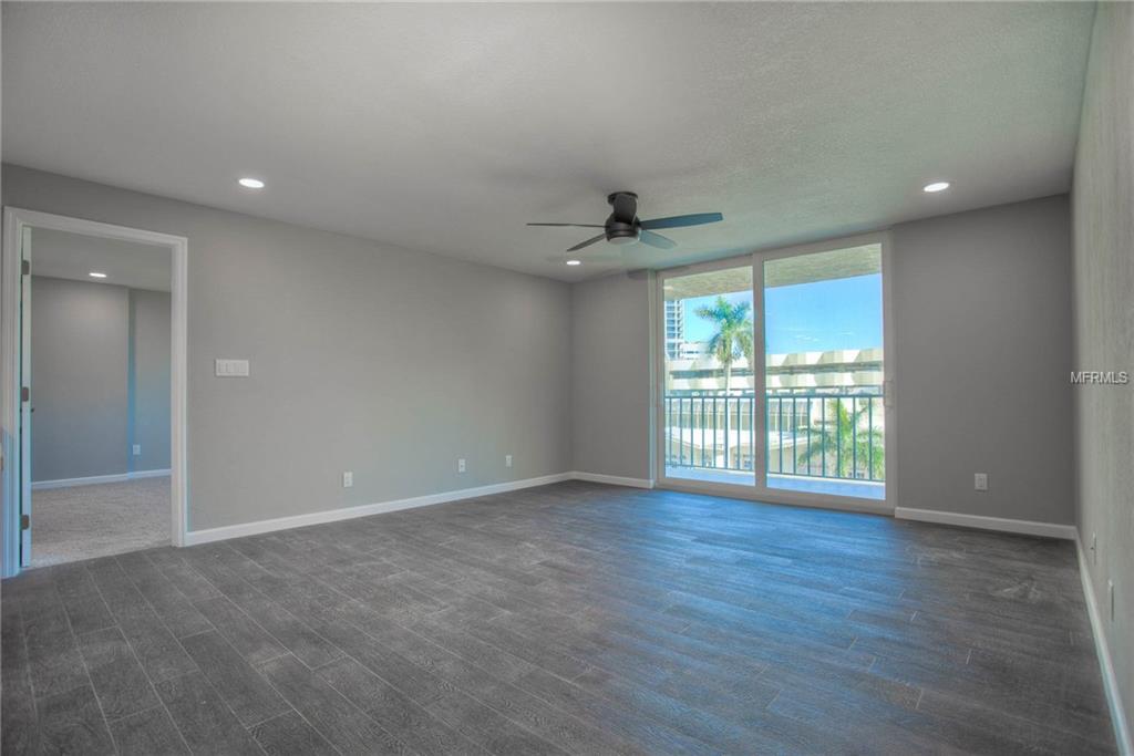 101 S GULFSTREAM AVENUE, SARASOTA, Florida 34236, 2 Bedrooms Bedrooms, 5 Rooms Rooms,2 BathroomsBathrooms,Residential,For sale,GULFSTREAM,A4208425
