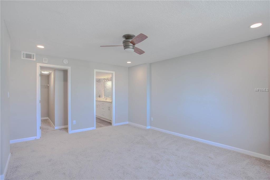 101 S GULFSTREAM AVENUE, SARASOTA, Florida 34236, 2 Bedrooms Bedrooms, 5 Rooms Rooms,2 BathroomsBathrooms,Residential,For sale,GULFSTREAM,A4208425
