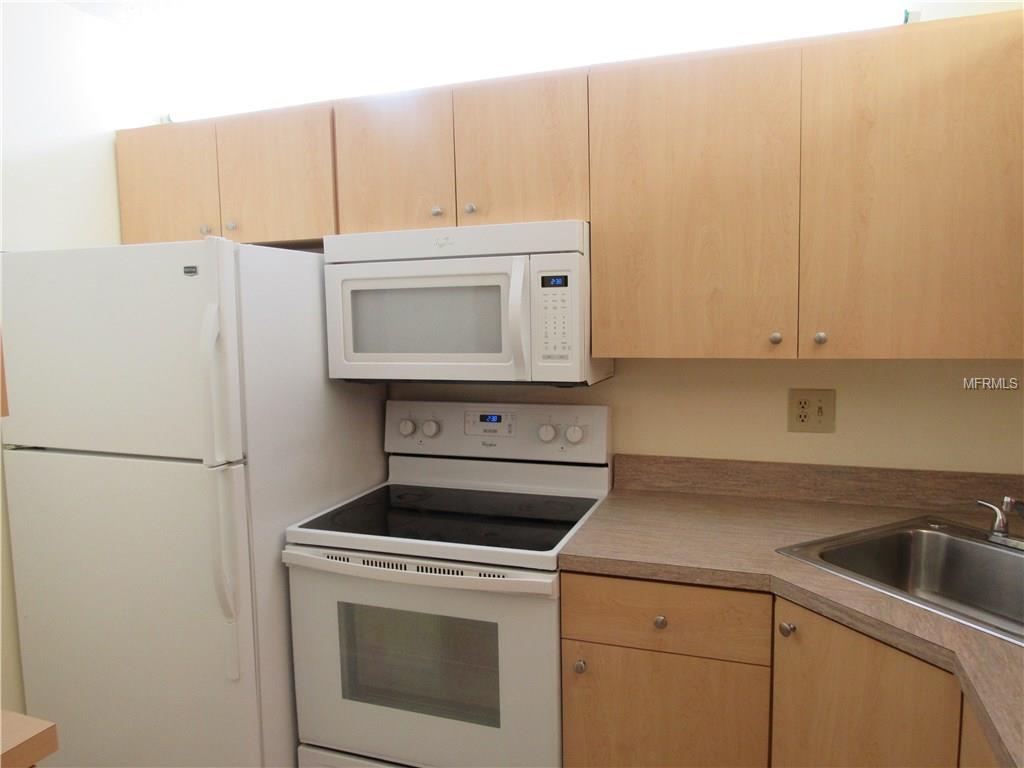 1398 SHADY PINE WAY, TARPON SPRINGS, Florida 34688, 2 Bedrooms Bedrooms, 5 Rooms Rooms,2 BathroomsBathrooms,Residential,For sale,SHADY PINE,U7846840