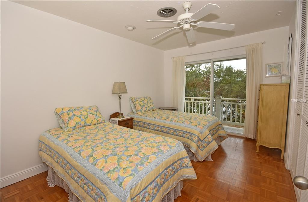 7211 MANASOTA KEY ROAD, ENGLEWOOD, Florida 34223, 3 Bedrooms Bedrooms, 8 Rooms Rooms,3 BathroomsBathrooms,Residential,For sale,MANASOTA KEY,D5922967