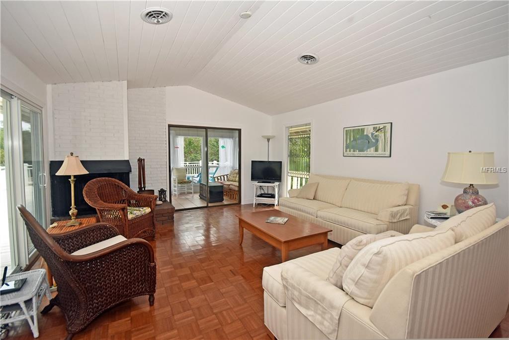 7211 MANASOTA KEY ROAD, ENGLEWOOD, Florida 34223, 3 Bedrooms Bedrooms, 8 Rooms Rooms,3 BathroomsBathrooms,Residential,For sale,MANASOTA KEY,D5922967