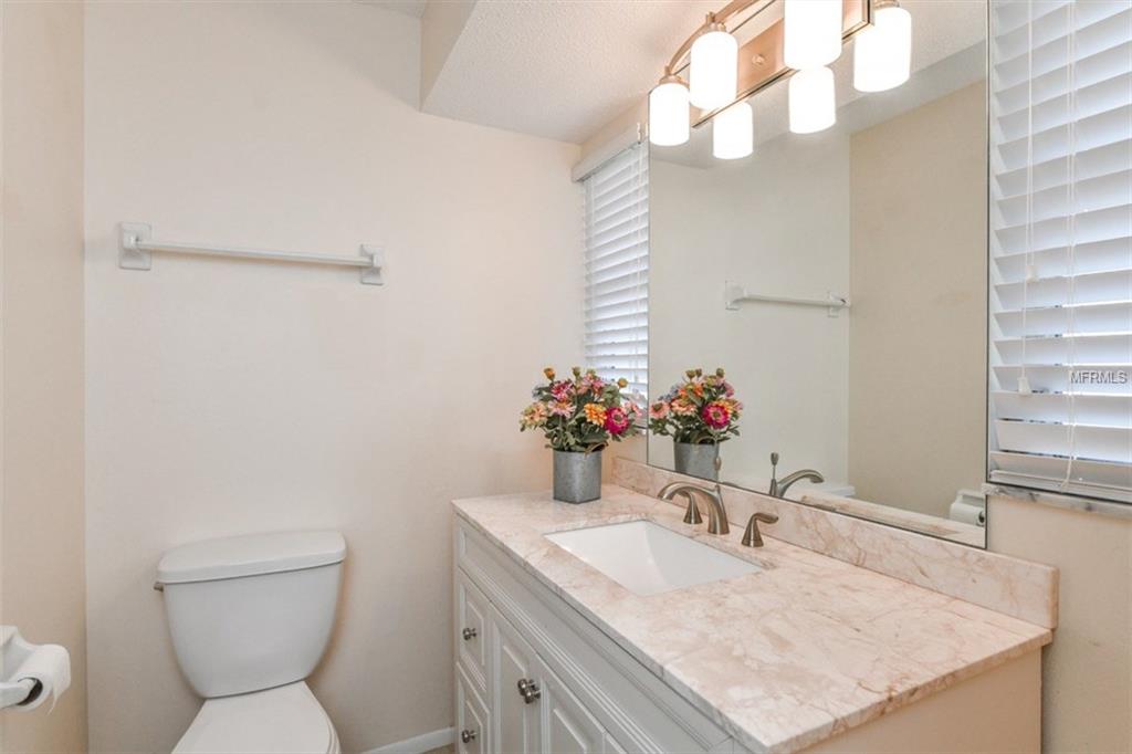 6723 HALF MOON DRIVE, SARASOTA, Florida 34231, 2 Bedrooms Bedrooms, 6 Rooms Rooms,2 BathroomsBathrooms,Residential,For sale,HALF MOON,A4209815
