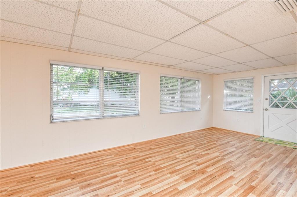 6723 HALF MOON DRIVE, SARASOTA, Florida 34231, 2 Bedrooms Bedrooms, 6 Rooms Rooms,2 BathroomsBathrooms,Residential,For sale,HALF MOON,A4209815