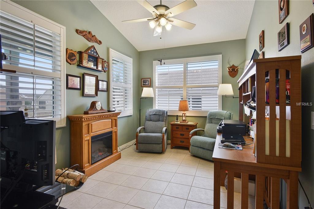 398 SILVER MAPLE ROAD, GROVELAND, Florida 34736, 2 Bedrooms Bedrooms, 6 Rooms Rooms,2 BathroomsBathrooms,Residential,For sale,SILVER MAPLE,G4852758