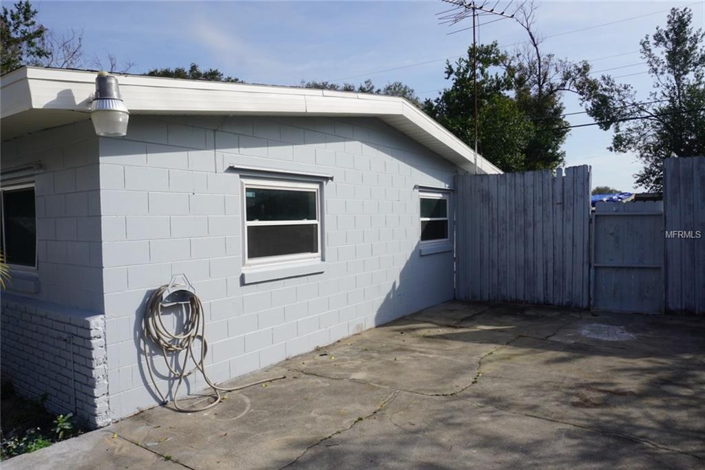 3611 TIMBER TRAIL, ORLANDO, Florida 32808, 3 Bedrooms Bedrooms, 5 Rooms Rooms,2 BathroomsBathrooms,Residential,For sale,TIMBER,O5561770