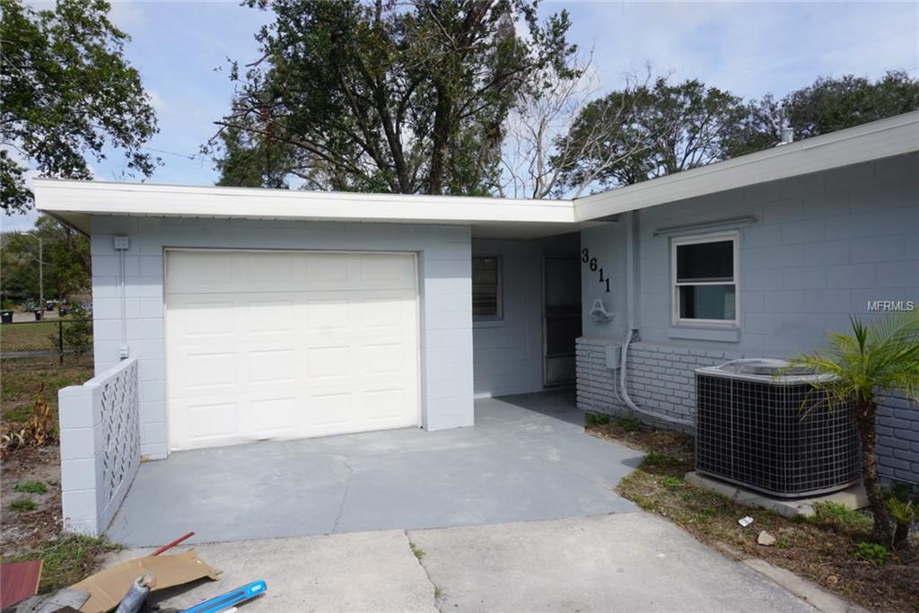 3611 TIMBER TRAIL, ORLANDO, Florida 32808, 3 Bedrooms Bedrooms, 5 Rooms Rooms,2 BathroomsBathrooms,Residential,For sale,TIMBER,O5561770